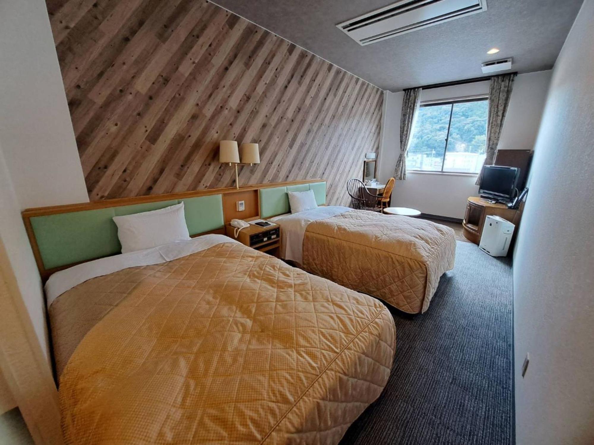 קומאנו Business Hotel Kawakami מראה חיצוני תמונה