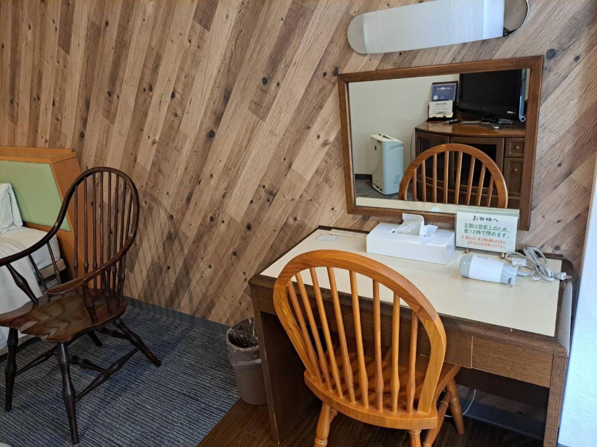 קומאנו Business Hotel Kawakami מראה חיצוני תמונה