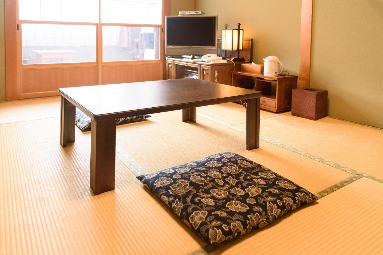 קומאנו Business Hotel Kawakami מראה חיצוני תמונה