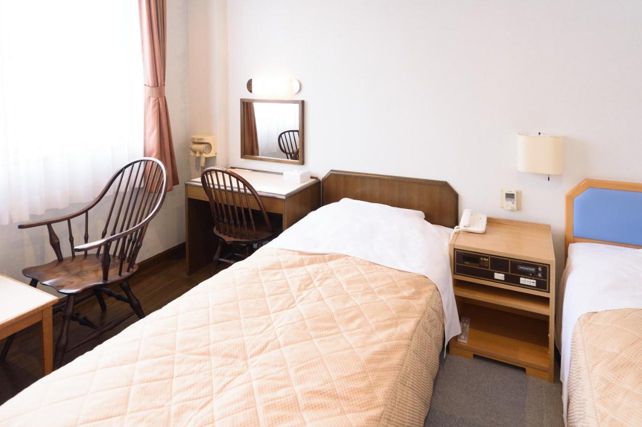 קומאנו Business Hotel Kawakami מראה חיצוני תמונה